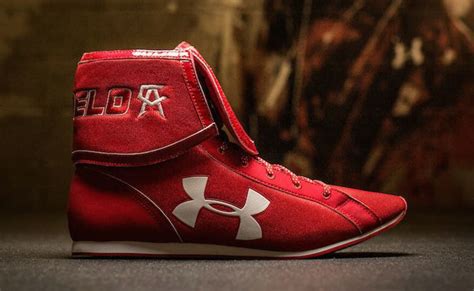 canelo alvarez boxing shoes.